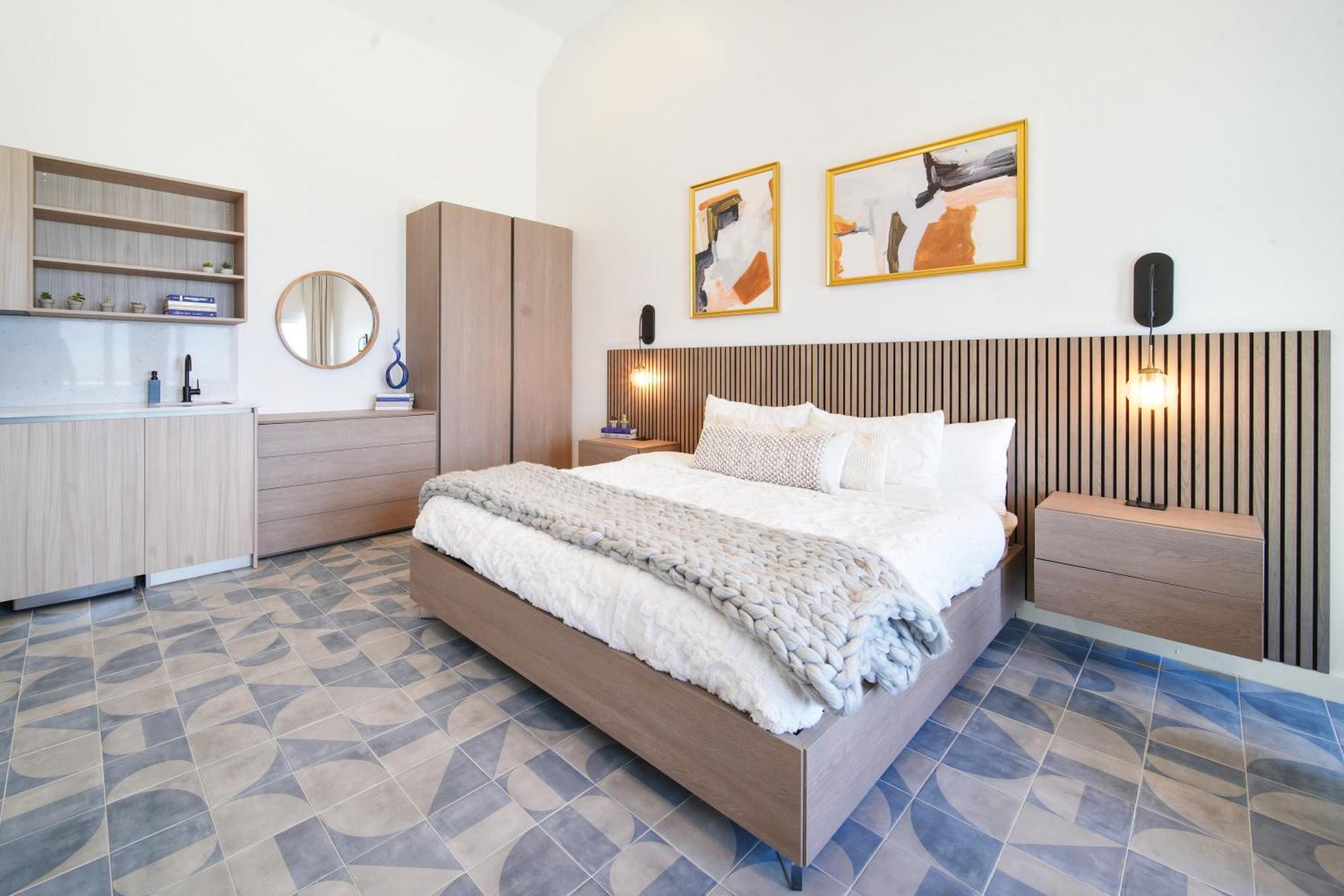Cobalt Coast Resort West Bay 외부 사진