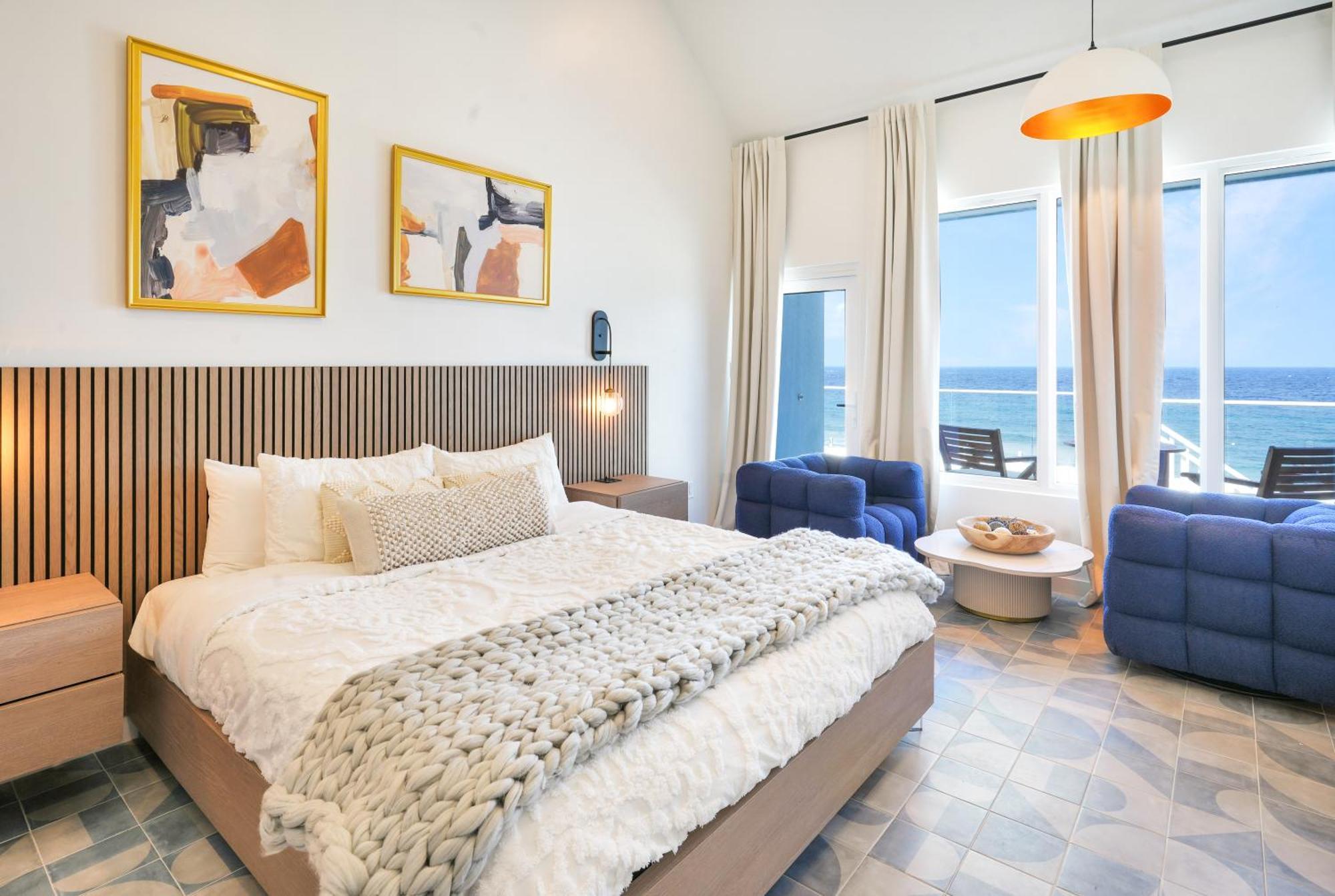 Cobalt Coast Resort West Bay 외부 사진