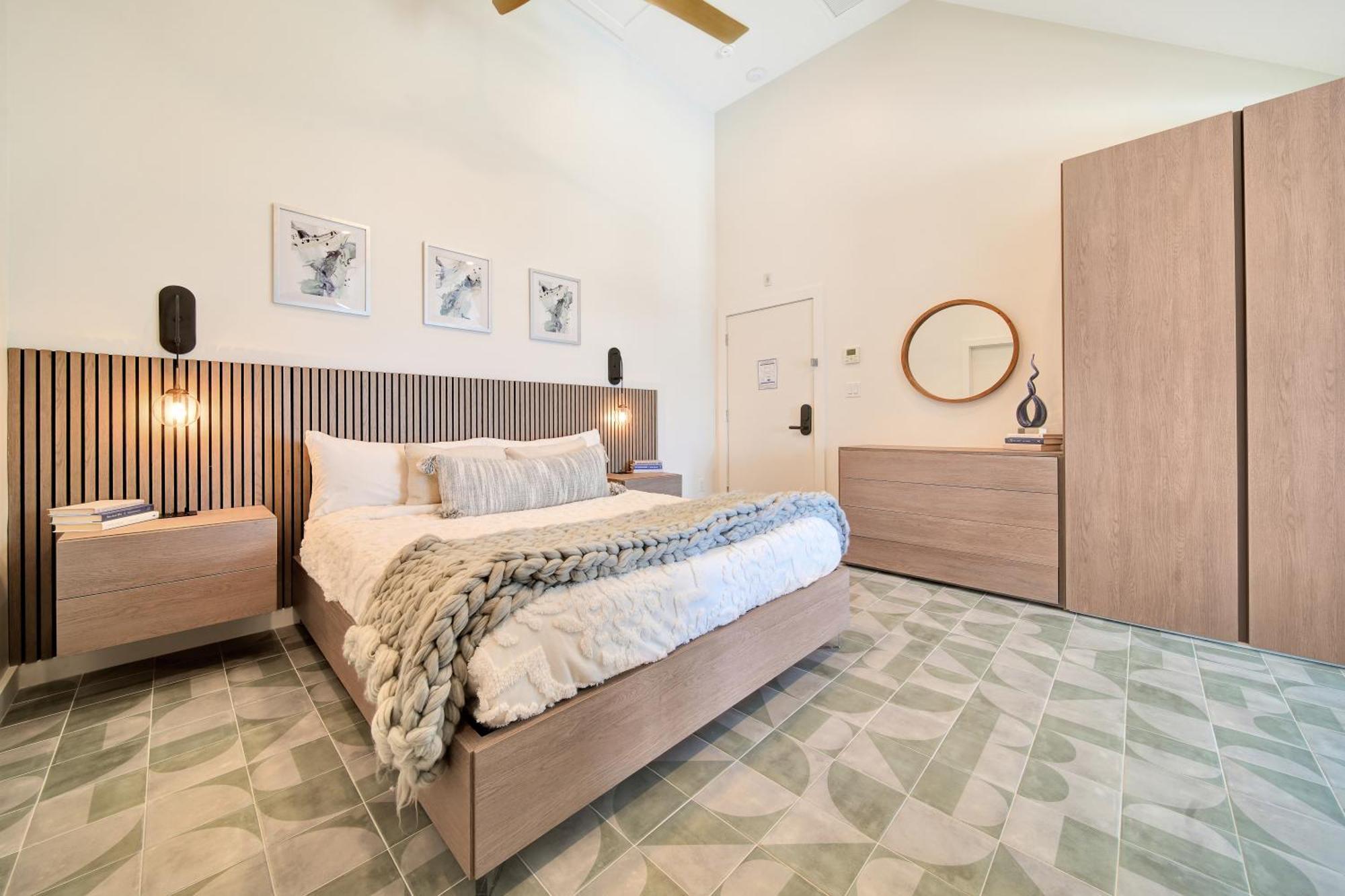 Cobalt Coast Resort West Bay 외부 사진